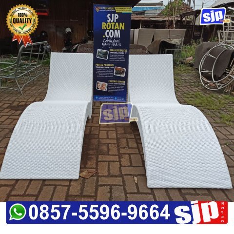 pabrik pengrajin produsen sunbed pool rattan syentetic sun lounger sunbed daybed rotan sintetis berbagai model promo akhir tahun